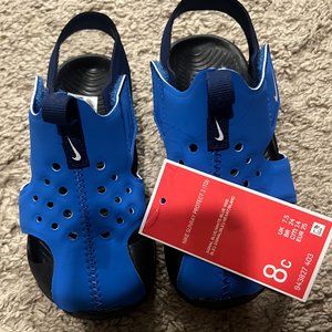 Sandalia Nike azul Menino